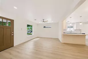 5317 Pease St, Houston, TX 77023 - Photo 5