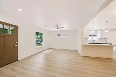 5317 Pease Street, Houston, TX 77023 - Photo 5