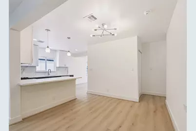 5317 Pease Street, Houston, TX 77023 - Photo 9