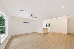 5317 Pease St, Houston, TX 77023 - Photo 3