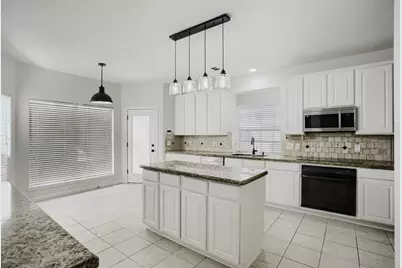 11819 Chateau Trail, Tomball, TX 77377 - Photo 13
