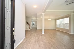 1502 Beaconshire Rd, Houston, TX 77077 - Photo 3