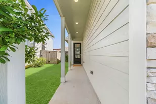 649 Royal Arch Dr, Conroe, TX 77304 - Photo 3
