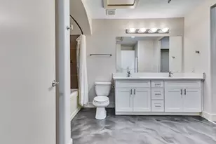 2323 Polk St, Houston, TX 77003 - Photo 9