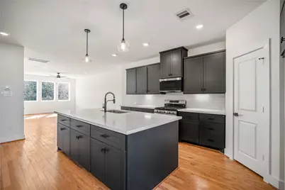 6320 Del Rio Street, Houston, TX 77021 - Photo 9