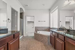 7 Canyon Wren Dr, Spring, TX 77389 - Photo 19