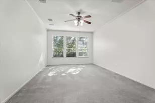 7 Canyon Wren Dr, Spring, TX 77389 - Photo 17