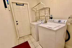 11918 Stillwater Dr, Houston, TX 77070 - Photo 37