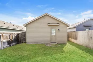 5445 Verdugos Palace, San Antonio, TX 78244 - Photo 11
