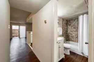 6001 Reims Rd, Houston, TX 77036 - Photo 13