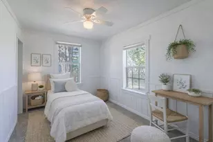 301 E Dumble St, Alvin, TX 77511 - Photo 7