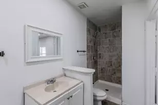 301 E Dumble St, Alvin, TX 77511 - Photo 13