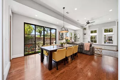 220 W 10th Street, Houston, TX 77008 - Photo 7