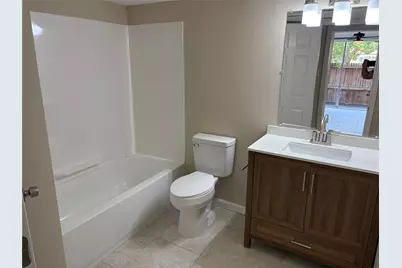 4645 Wild Indigo Street #366, Houston, TX 77027 - Photo 3
