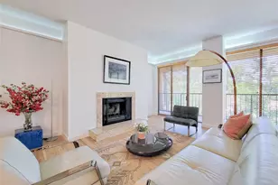 9333 Memorial Dr, Houston, TX 77024 - Photo 13