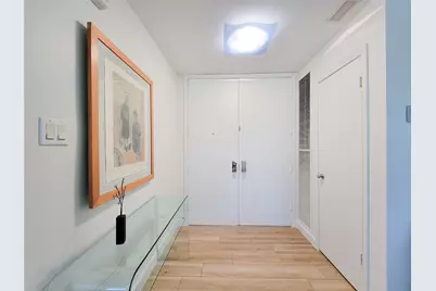 9333 Memorial Drive #410, Houston, TX 77024 - Photo 5