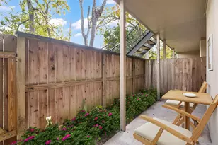 1100 Augusta Dr, Houston, TX 77057 - Photo 3