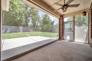 20743 Oakhurst Creek Dr, Porter, TX 77365 - Photo 23