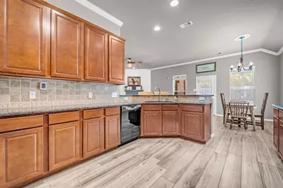 20743 Oakhurst Creek Drive, Porter, TX 77365 - Photo 13