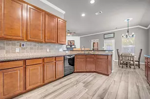 20743 Oakhurst Creek Dr, Porter, TX 77365 - Photo 13