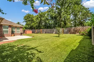 20743 Oakhurst Creek Dr, Porter, TX 77365 - Photo 25