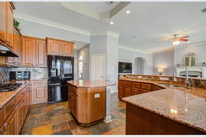 7511 Shadow Terrace Lane, Richmond, TX 77407 - Photo 17