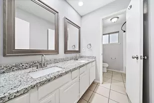 1617 Pecan Hollow St, Pearland, TX 77581 - Photo 5