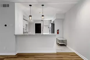 7 Briar Dale Ct, Houston, TX 77027 - Photo 5