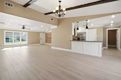 7706 Chantilly Circle, Galveston, TX 77551 - Photo 7