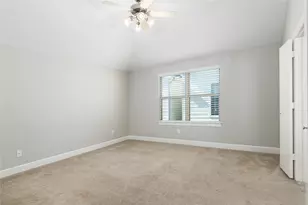 3719 Main Aspen Dr, Houston, TX 77025 - Photo 25