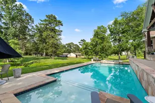 636 W Lake Dr, Livingston, TX 77351 - Photo 45