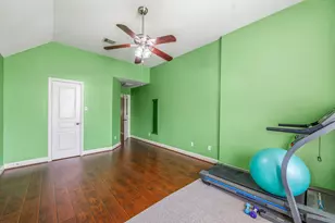 14406 Dunrobin Way, Sugar Land, TX 77498 - Photo 33