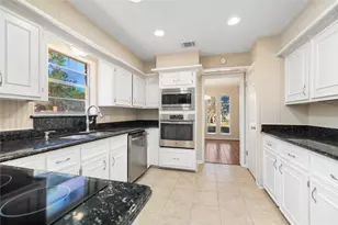 3323 Woodbriar Dr, Houston, TX 77068 - Photo 9