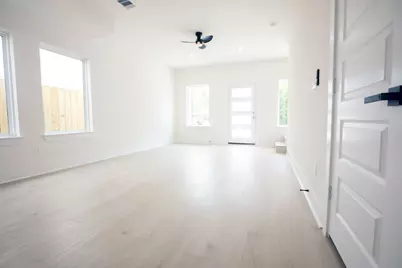 4137 Mallow Street #A, Houston, TX 77051 - Photo 9