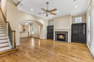 9101 Harbor Hills Dr, Houston, TX 77054 - Photo 3