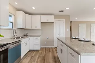 26778 FM457, Sargent, TX 77414 - Photo 11