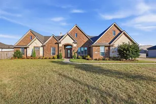 7915 Stratford Hall Dr, Rosharon, TX 77583 - Photo 3