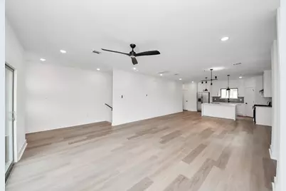 5630 Dolores Street, Houston, TX 77057 - Photo 11