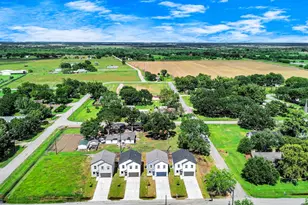 406 N 4th St, Beasley, TX 77417 - Photo 27