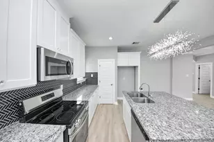 406 N 4th St, Beasley, TX 77417 - Photo 9