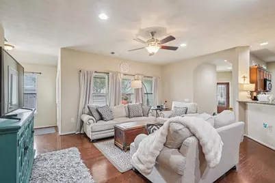 30 Trafalgar Place, Conroe, TX 77384 - Photo 3