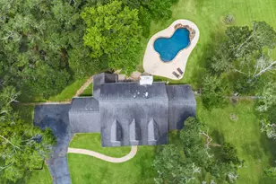 13502 E Brazos Bend Dr, Needville, TX 77461 - Photo 43