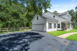 13502 E Brazos Bend Dr, Needville, TX 77461 - Photo 5