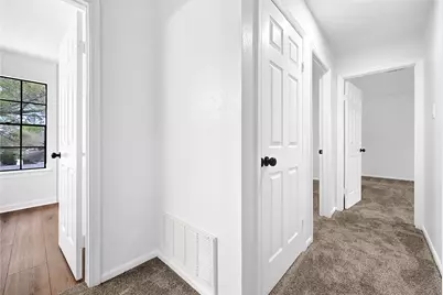 818 Lochnell Drive, Houston, TX 77062 - Photo 23