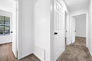 818 Lochnell Dr, Houston, TX 77062 - Photo 23