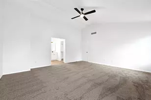 818 Lochnell Dr, Houston, TX 77062 - Photo 17