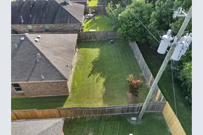 1135 Treasure Court, Baytown, TX 77521 - Photo 35