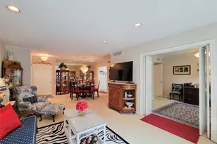 2601 Bellefontaine St, Houston, TX 77025 - Photo 11