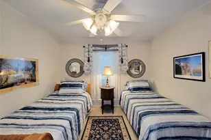 2601 Bellefontaine St, Houston, TX 77025 - Photo 25