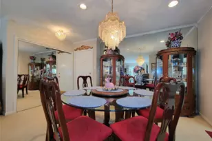 2601 Bellefontaine St, Houston, TX 77025 - Photo 11